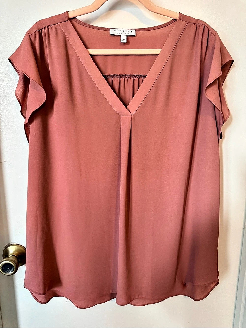CHAUS V-Neck Blouse in Pink XL Like New